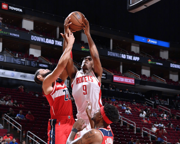 阿斯顿维拉训练开放日，国际比赛日调整名单引欢呼，欧超杯在即，纪律约束更严格(欧超杯赛程2425赛季)