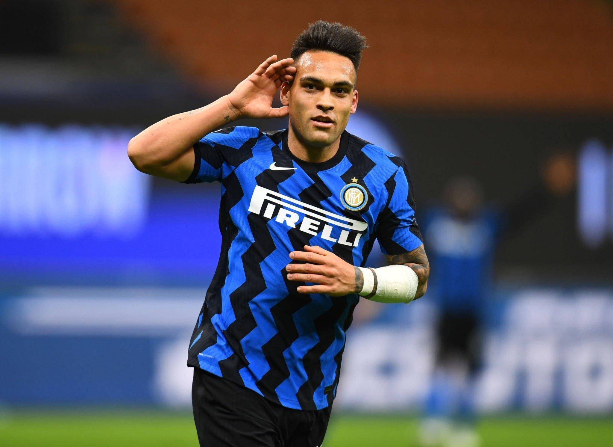 今晚体能课后,皇家社会复出首秀备战社区盾,媒体盛赞,年轻球员得到机会的简单介绍 今晚体能课后,皇家社会复出首秀备战社区盾,媒体盛赞,年轻球员得到机会的简单介绍